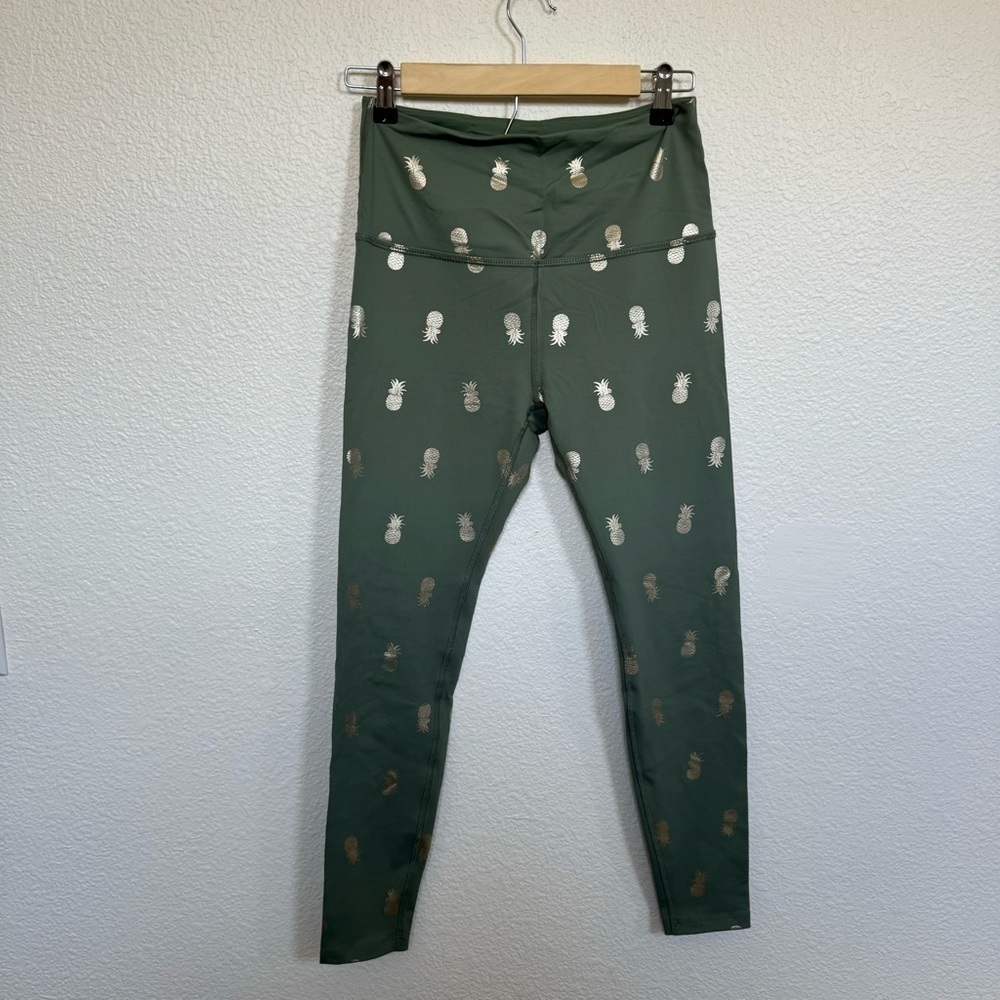Beyond Yoga- High Waisted Pineapple Leggings M